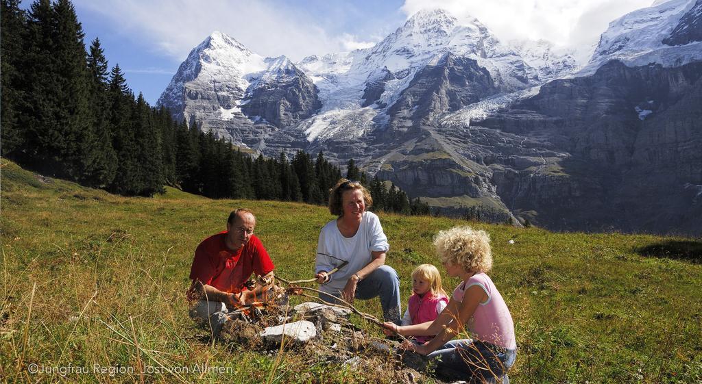 Camping Jungfrau Lauterbrunnen Exterior foto