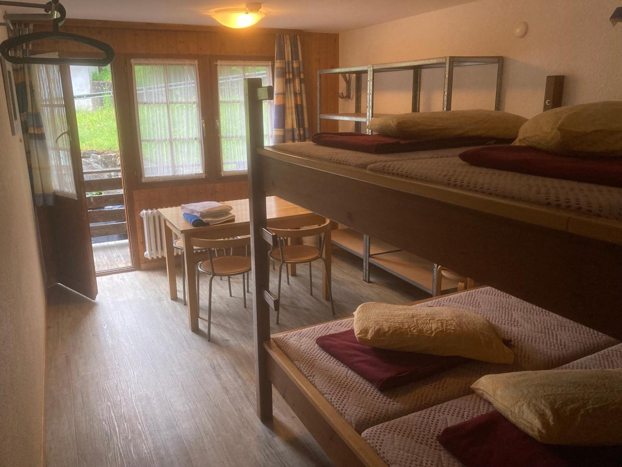 Camping Jungfrau Lauterbrunnen Habitación foto