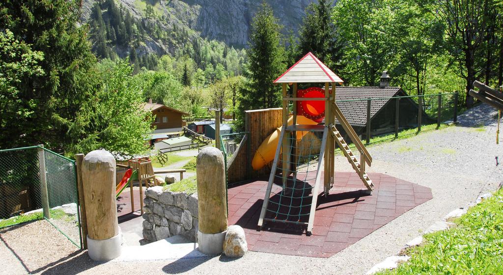 Camping Jungfrau Lauterbrunnen Exterior foto